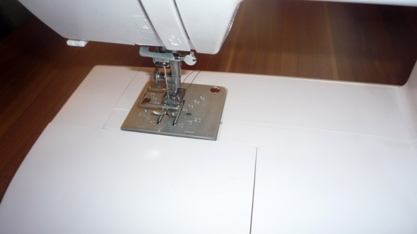 Nähmaschine einfädeln