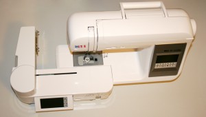 W6 N 6000 Stickmaschine